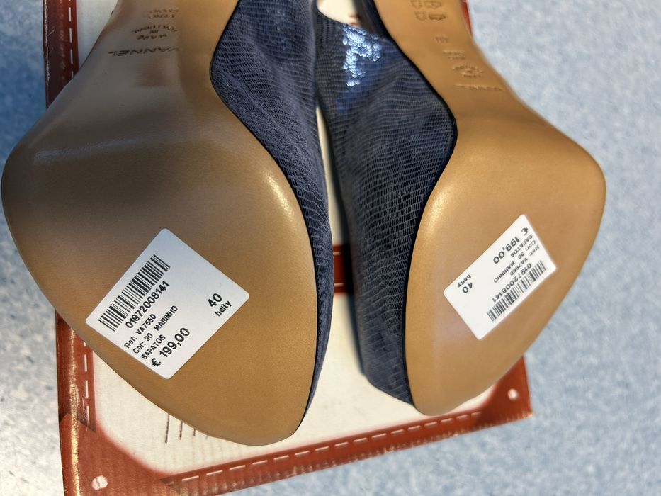 Sapatos azuis Haity n° 40 NOVOS