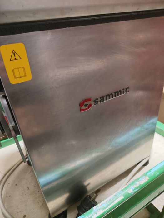 Picadora de carne refrigerada profissional  Sammic