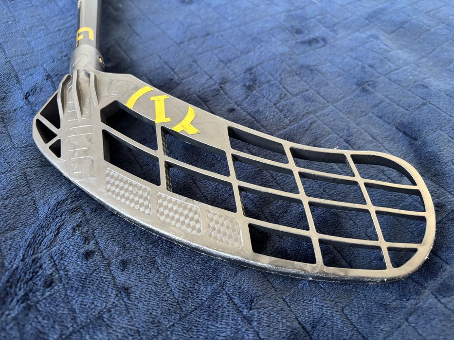 Kij do unihokeja Salming Q1 Kim Nilsson Edt KickZone Powerlite Flex 35