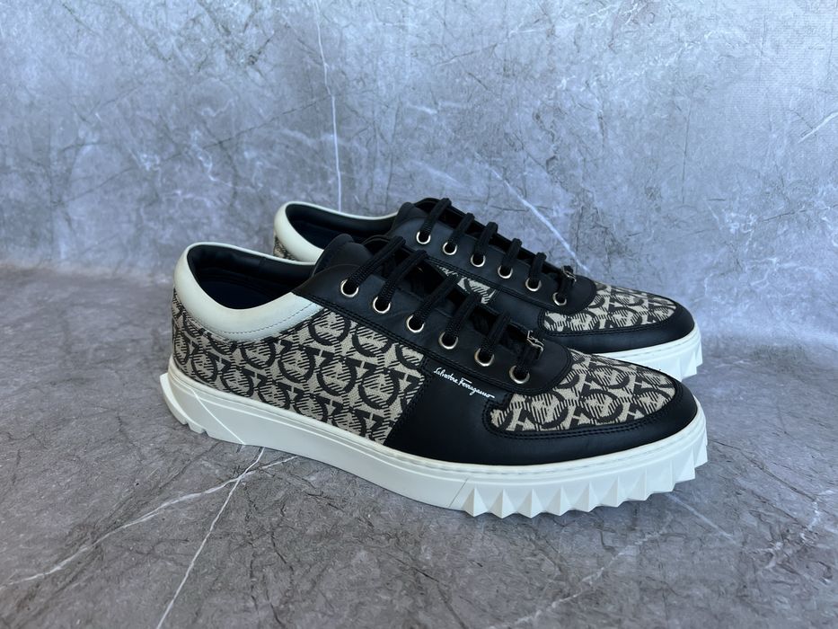 Salvatore ferragamo кроссовик мужские 42