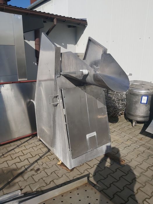 Załadunek  do masownicy