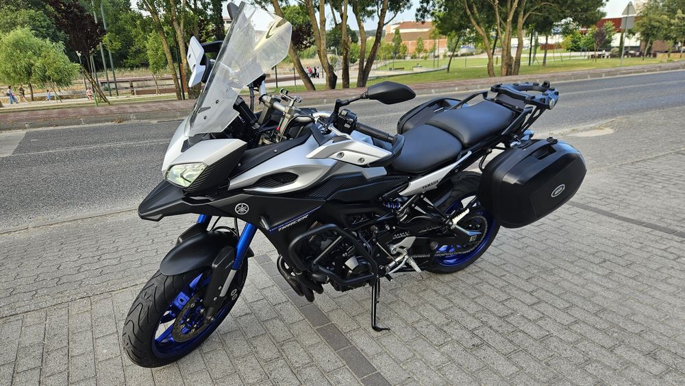 Yamaha tracer 900