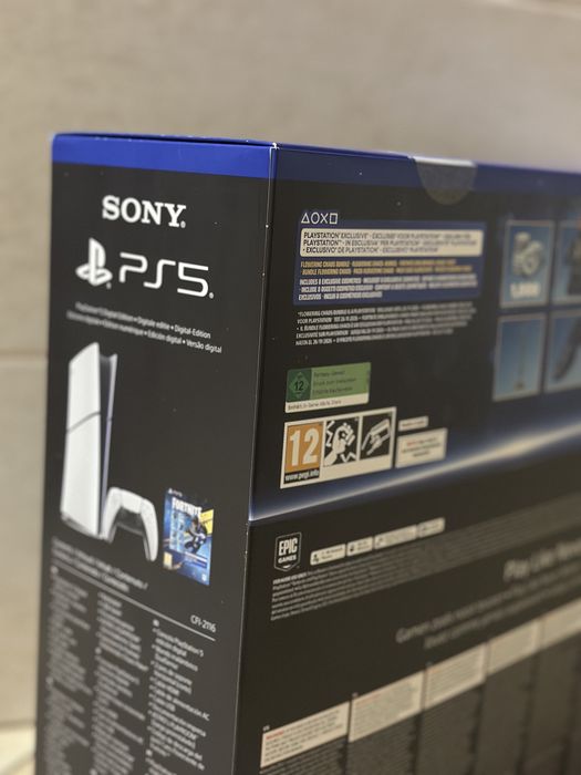 Нова PlayStation 5 Slim Digital Edition + Fortnite Cobalt Guard Bundle