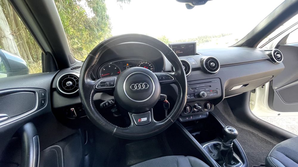AUDI A1 1.6 TDI S-Line