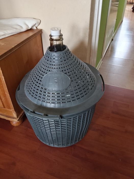 Gąsior na wino34