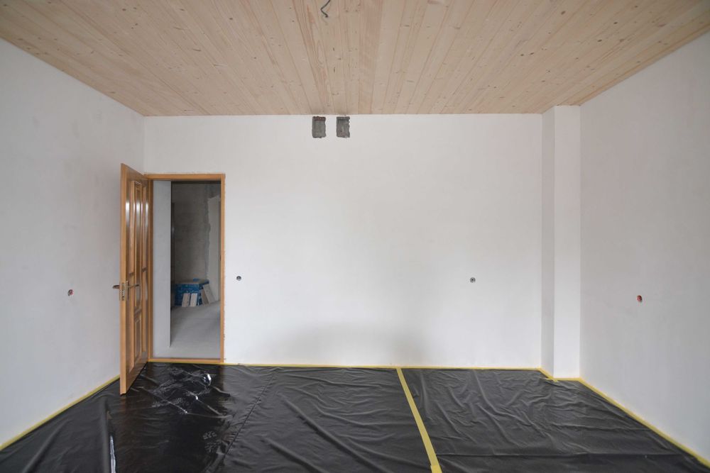 Продається Котедж на 17 номерів. Вигідна інвестиція в Карпатах.(63)