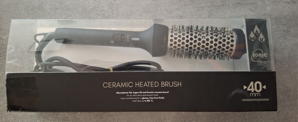 Szczotka ceramiczna podgrzewana