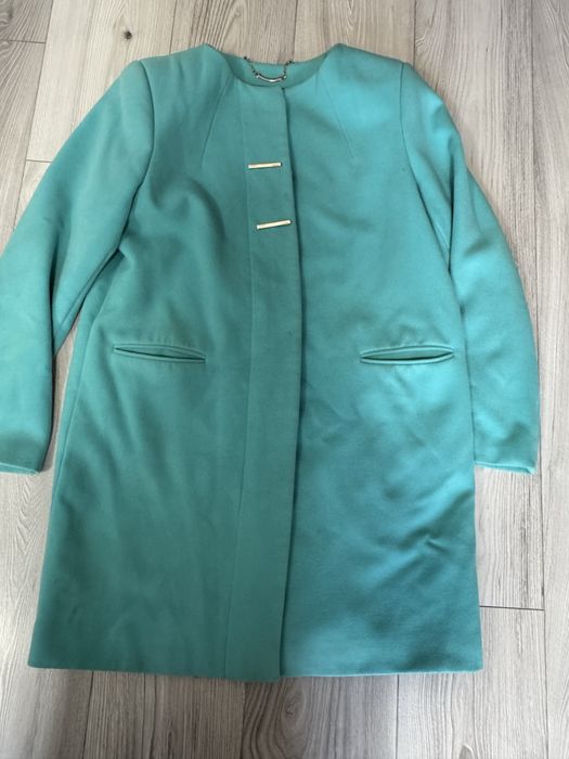 Пальто жіноче довге