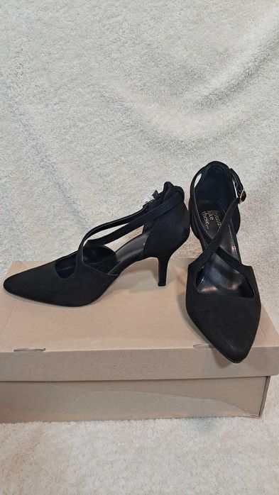 Friends Like These Czarne Czółenka 38