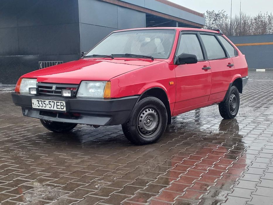 Продам ваз 2109 в хорошем состоянии.