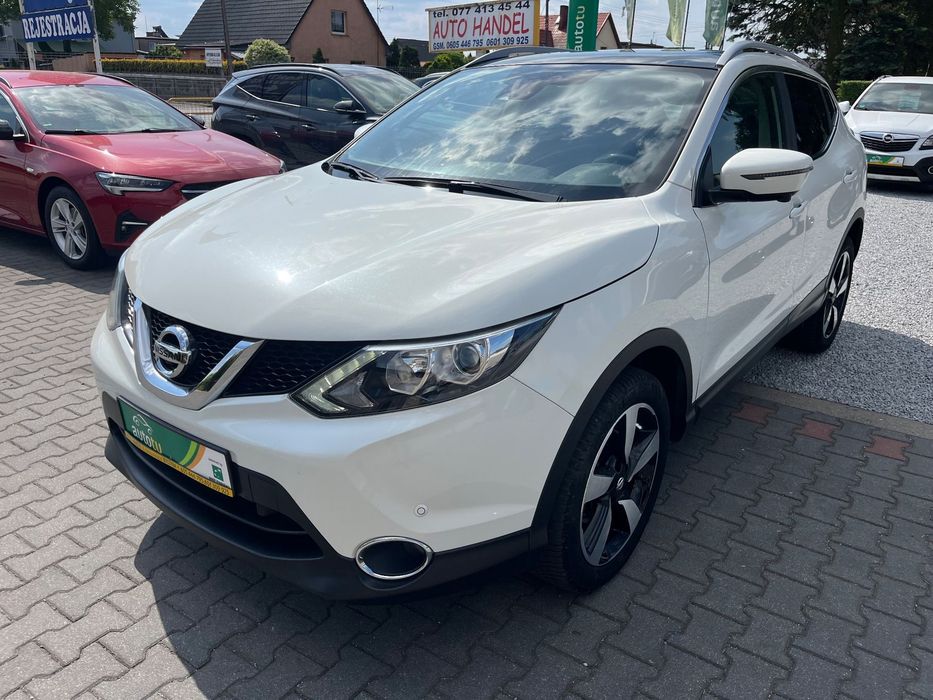 Nissan Qashqai 1.2 Navi Kamera 360 Panorama Klimatronik 60000Km