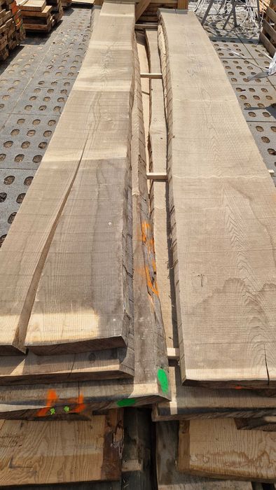 tarcica jesionowa sucha 10% KD 1 klasa. jesion 50 mm