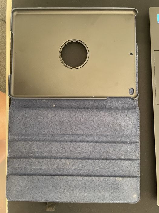 Apple iPad 6 - 32GB + Capa