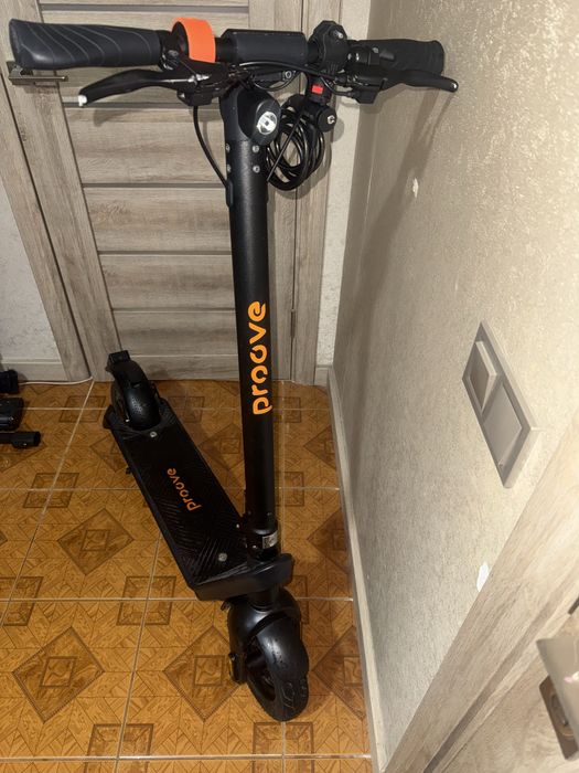 Продам  Електросамокат Proove X-City Pro Max