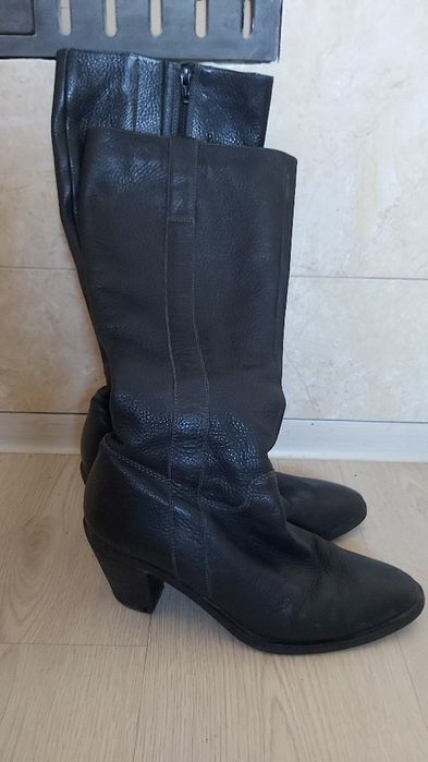 Buty zimowe kozaki ecco z Holandii 40i