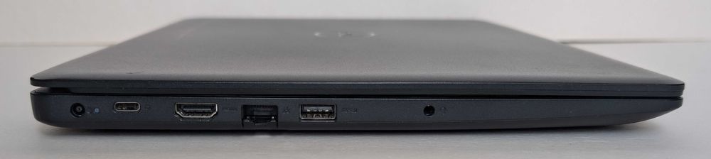 Laptop DELL Latitude 3490/14/i5-8250U-3.4GHz/16GB/SSD256+500/Win11 Pro