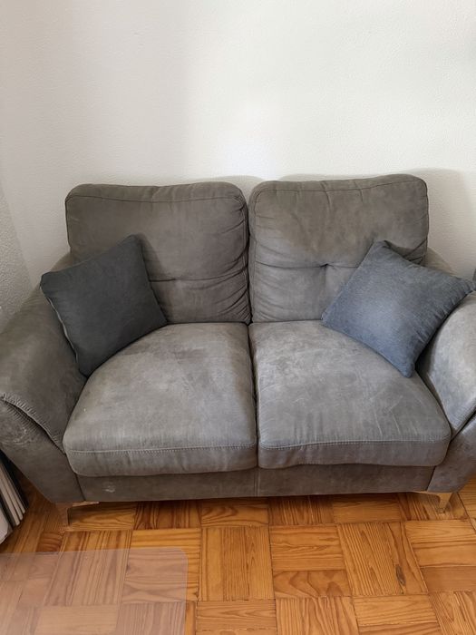 Vendo sofa de 2 lugares Design Italiano