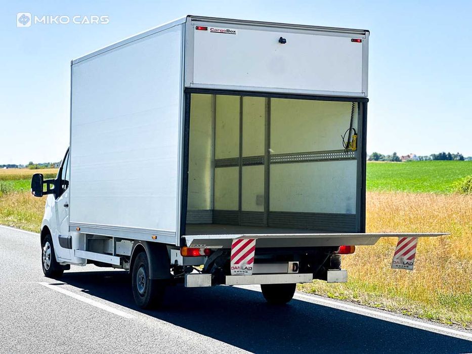 Kontenery / Plandeki  z windą WYPOŻYCZALNIA wynajem busów PL / EU