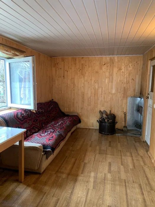 Продам пів будинку в лісовій Бучі