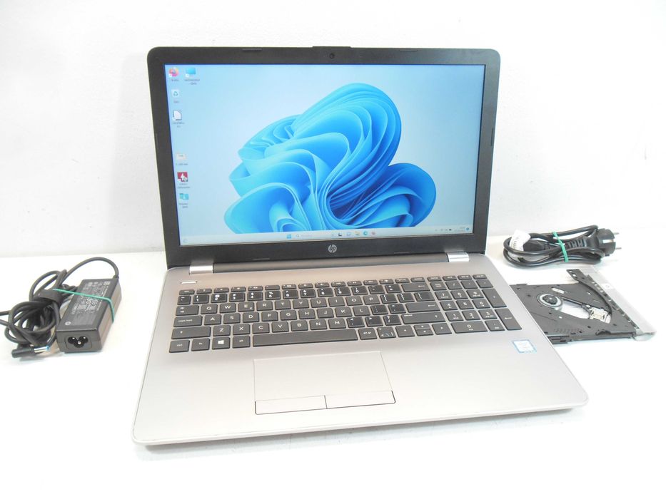 Laptop HP 250 G7 i5 4x3.90/16GB/SSD Stan bardzo dobry, Gwar. 1rok FV23