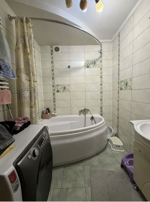 Продаж 2-х кімнатної квартири на вул. Симоненка