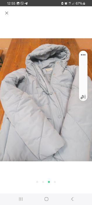 Пальто жіноче,пуховик.
