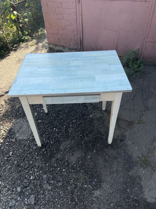 Стіл обідній 850*600