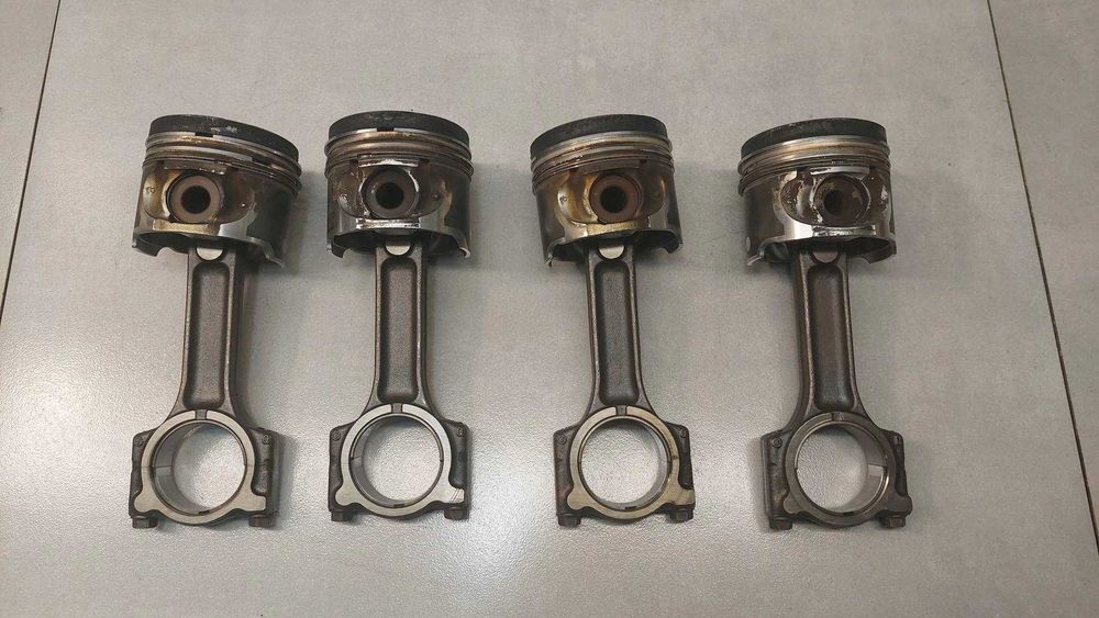 Шатун поршень Renault Kengoo 1.5 dci Qashqai 1.5 dci Megane Scenic K9K