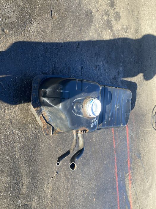 Бак кіа соренто 1 дизельний