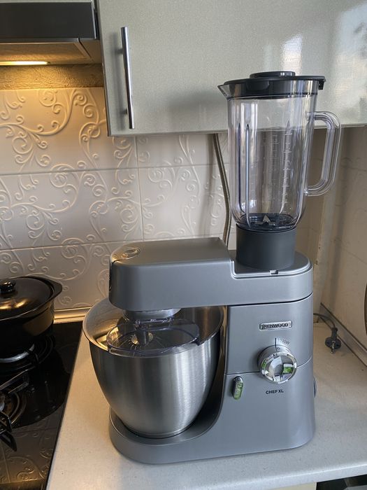 Кухонна машина Kenwood Chief XL блендер, подрібнювач, смузі станція.