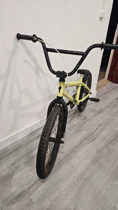 BMX Specialized 20"