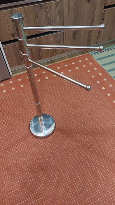 3 toalheiros para WC