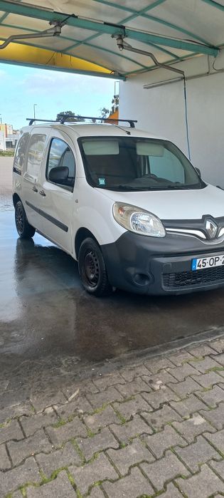 Renault kangoo 2014.Verçāo 3 lugares