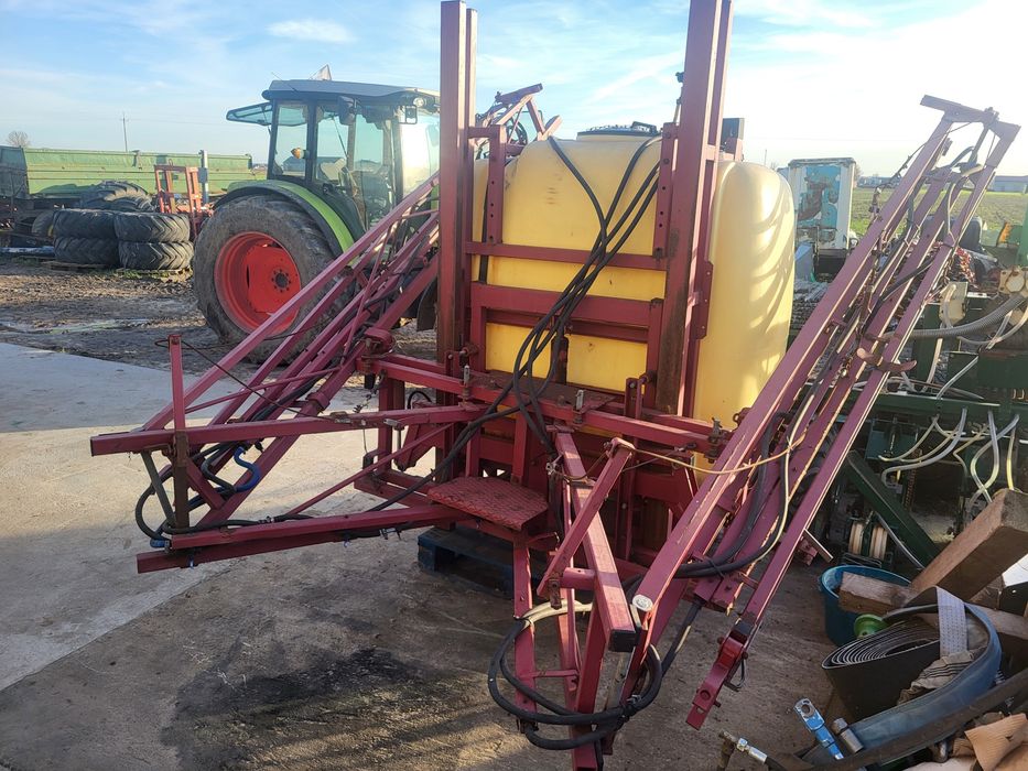 Opryskiwacz Hardi 1200l 15m sterownik
