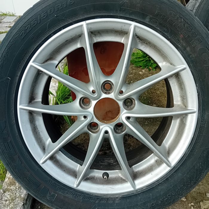 Jantes 16" BMW em bom estado