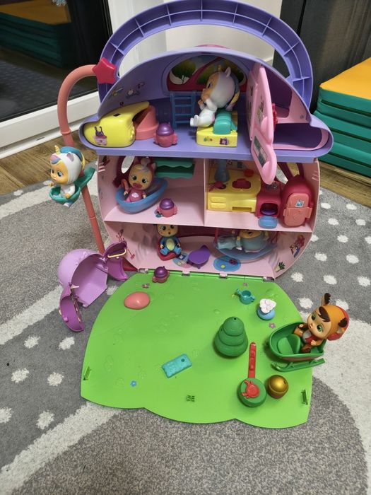 Domek Cry Babies Megahouse