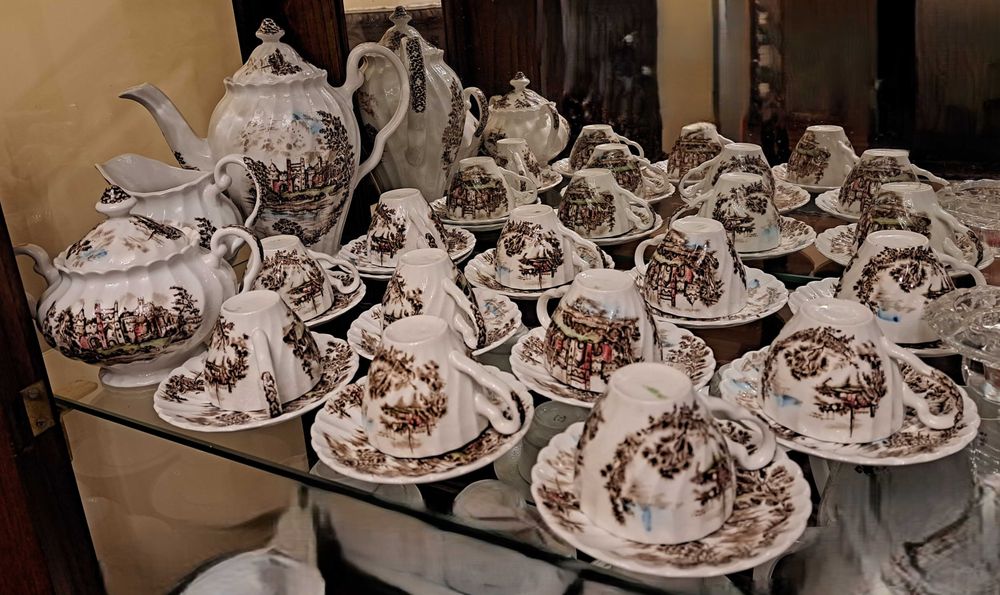 Serviço de café porcelana inglesa, 15 peças