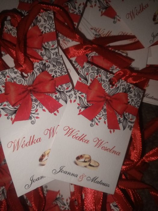 Zawieszki na wódkę weselną