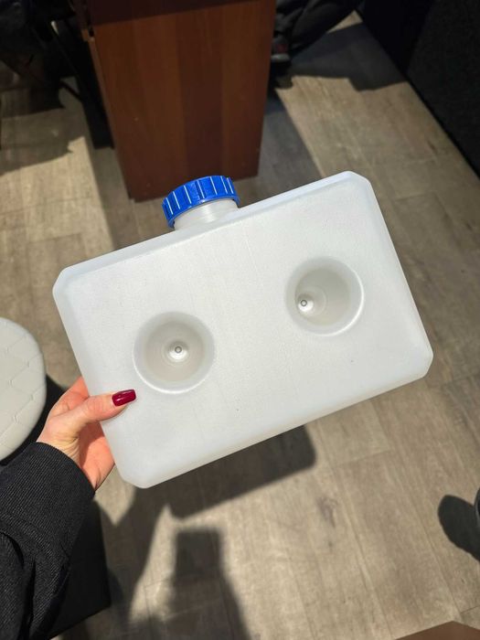 Бак,бачки 5,7,10 л.,с креплением, для автономки топливный бак Webasto