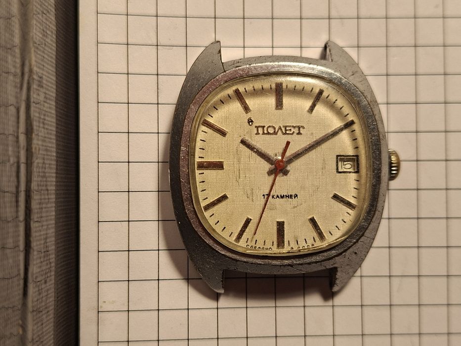 Zegarek POLJOT ZSRR idzie.