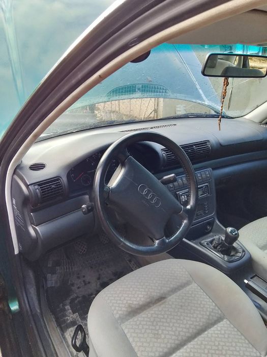 Aydi A4B5 Авто варте уваги.