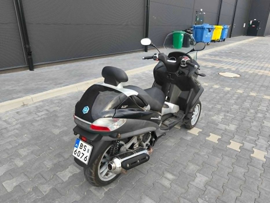 PIAGGIO MP-3 / 399 cm3 / 2009 r. / przebieg: 28.500 km / SUWAŁKI / na kat. B