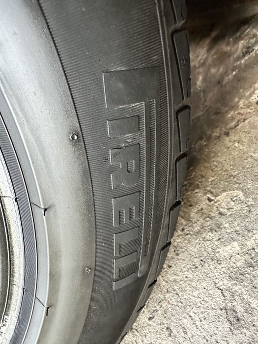 Шини Pirelli 205/55 R16!    Є 2 ШТ