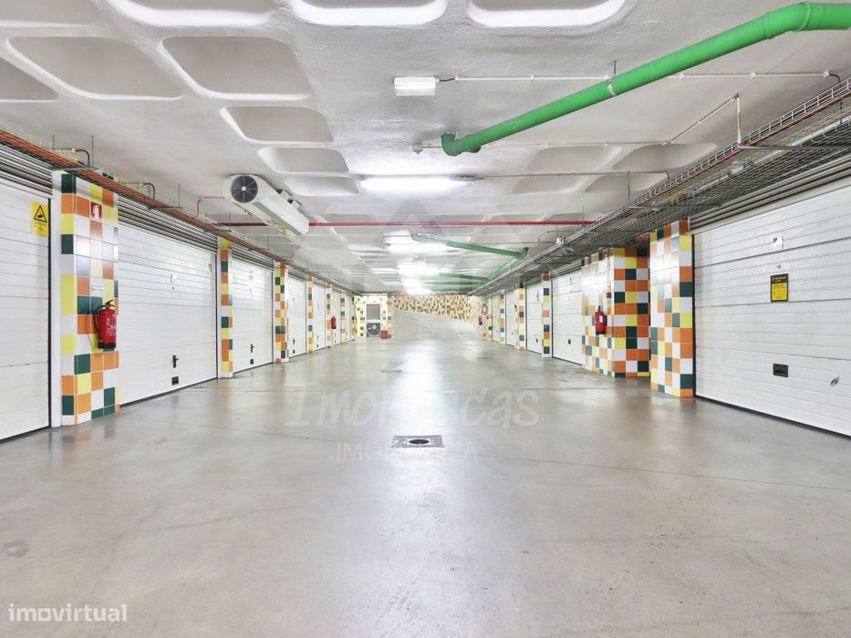 Apartamento T3 com box no Condomínio Blue Garden, em Sacavém