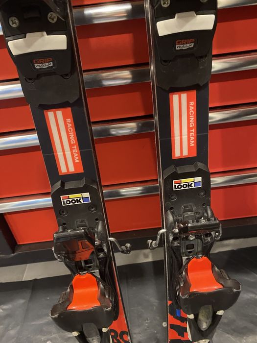 Slalomki rossignola 142 cm (slalomowe)