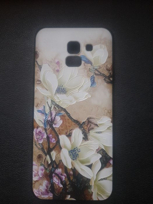 Чехлы на смартфон/телефон