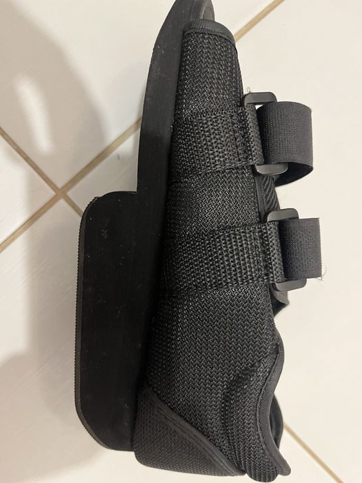 Ortopedyczna  opaska-but