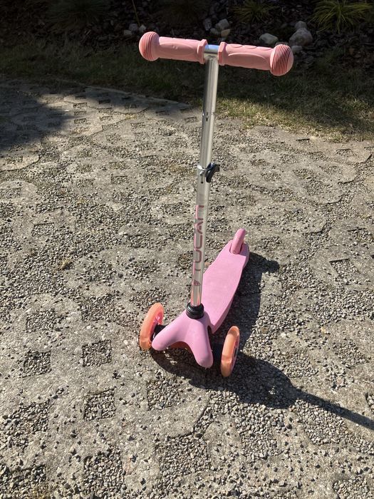 Hulajnoga dziecięca Tucan 3-kołowa – dobry stan