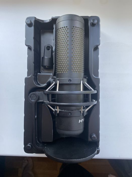 Микрофон HyperX QuadCast S