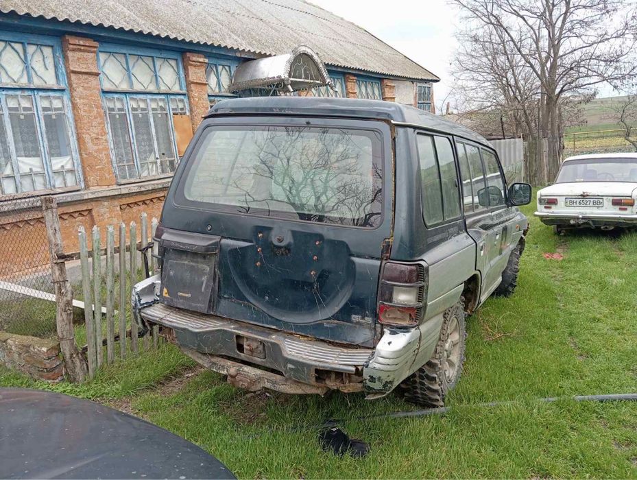 Продам по зп Паджеро2 рестайлинг